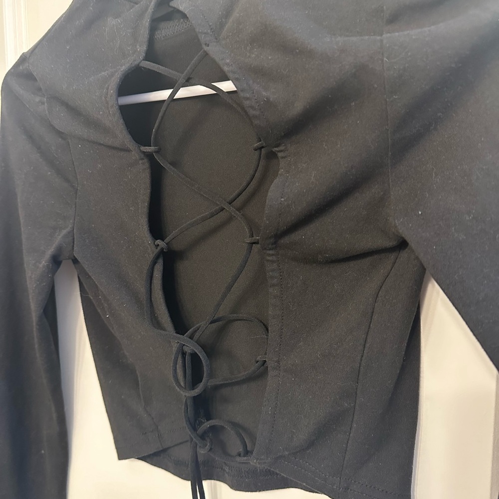 Black Going-Out Top Long-Sleeve Turtle Neck Cut Out Back